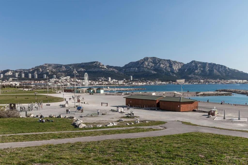 T2 Plage Prado-David, Parc Borely, Parking Privee マルセイユ エクステリア 写真